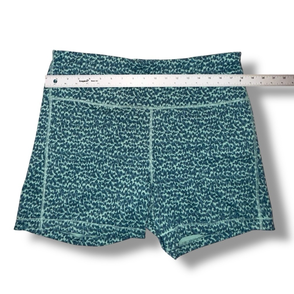 ATHLETA Ultimate Printed Shortie - 2X Teal Cheetah - Picture 3 of 8